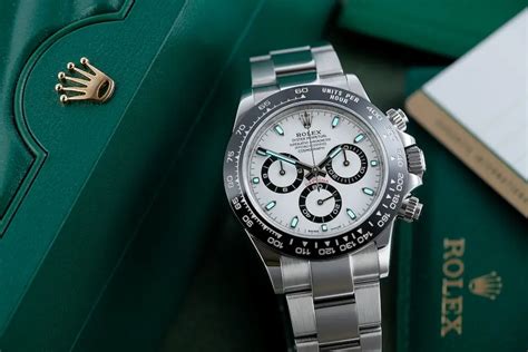 rolex agli arbitri|Orologi, champagne e salumi: che storia quella dei regali agli .